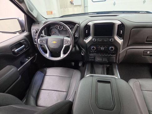 Used 2022 Chevrolet Silverado 1500 LTZ AWD/4WD image 12