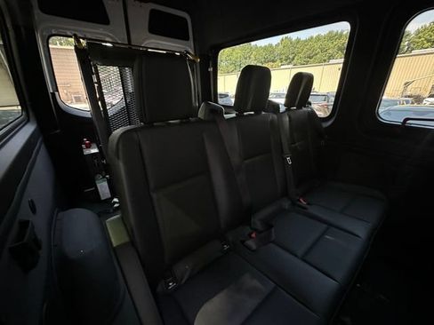 Used 2021 Mercedes-Benz Sprinter 2500 image 42