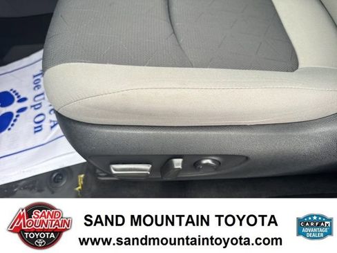 Used 2023 Toyota RAV4 XLE image 16