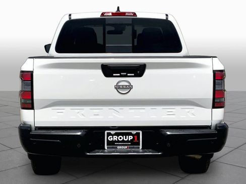 Used 2026 Nissan Frontier S RWD image 5