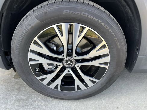 Certified 2025 Mercedes-Benz GLA 250 image 13