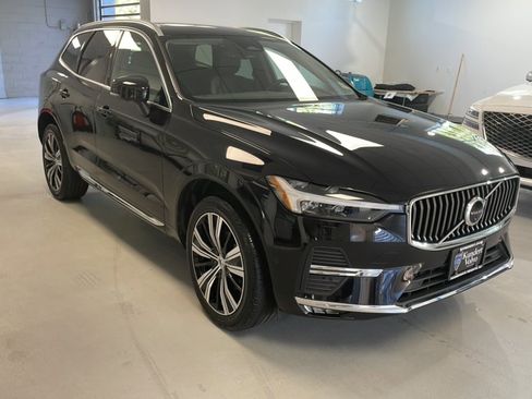 Certified 2023 Volvo XC60 B5 Plus w/ Climate Package image 1