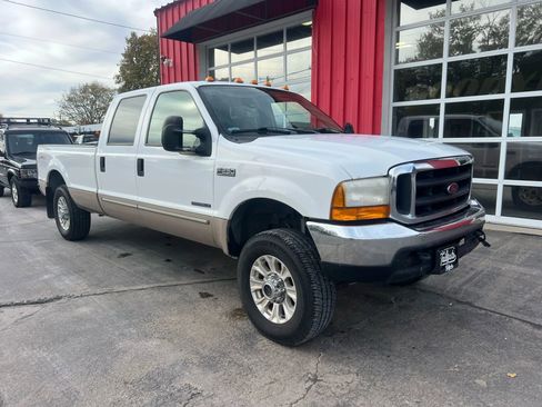 Used 1999 Ford F250 4x4 Crew Cab Super Duty image 2