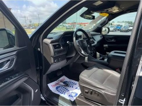 Used 2024 Chevrolet Tahoe LT AWD/4WD image 11