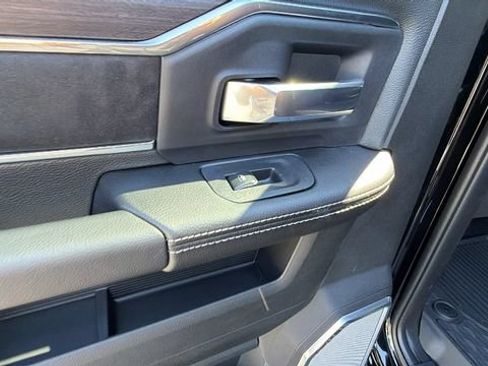 New 2026 RAM 3500 Laramie AWD/4WD image 15