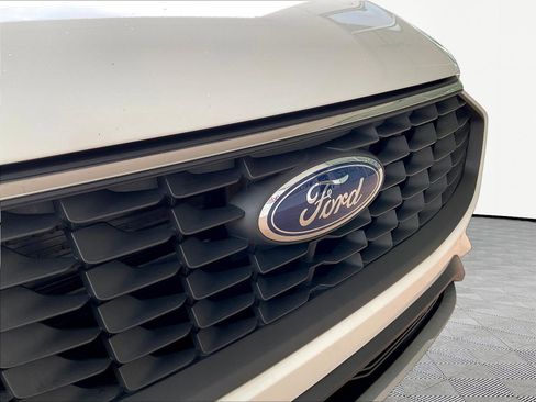 Used 2023 Ford Escape Active w/ Tech Pack #1 AWD/4WD image 30