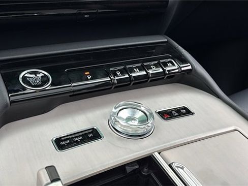 New 2025 Lincoln Navigator L Reserve image 28