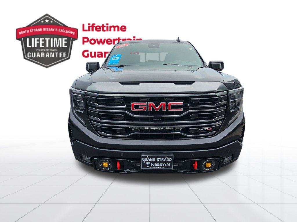 Used 2022 GMC Sierra 1500 AT4 w/ AT4 Premium Package AWD/4WD image 4