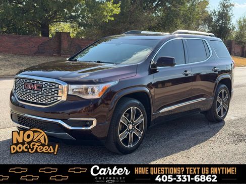 Used 2017 GMC Acadia Denali w/ Technology Package FWD image 5