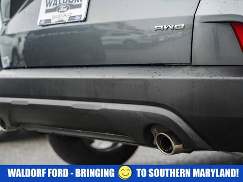 Used 2025 Ford Escape ST-Line Select image 9