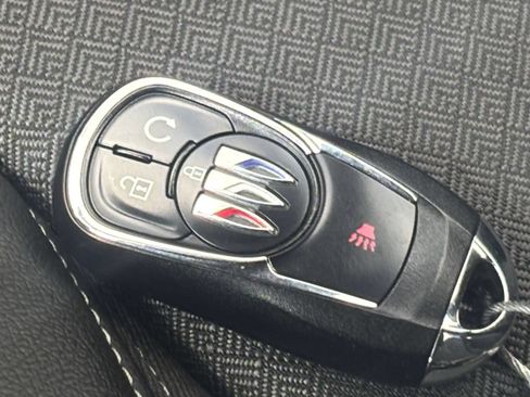 Used 2026 Buick Encore GX Preferred AWD/4WD image 16