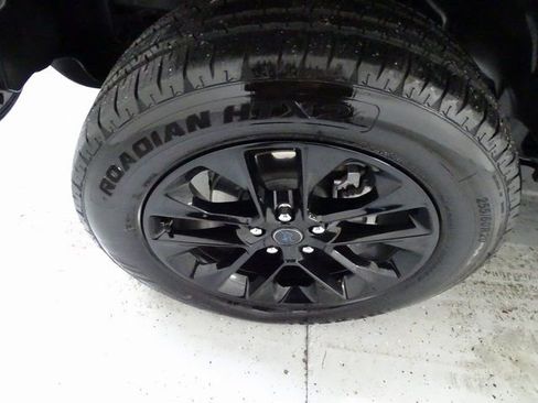 Certified 2025 Jeep Wrangler Unlimited Sahara image 24