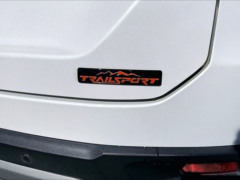 Certified 2025 Honda Pilot TrailSport image 24