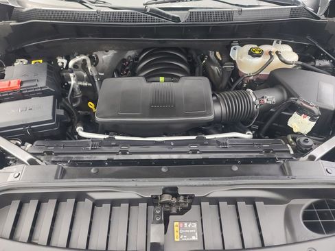Used 2024 Chevrolet Silverado 1500 LTZ AWD/4WD image 42