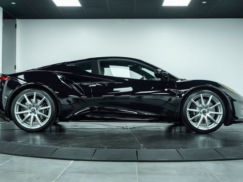 New 2025 Lotus Emira RWD image 5
