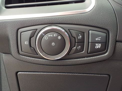 Used 2024 Ford Edge Titanium AWD/4WD image 15