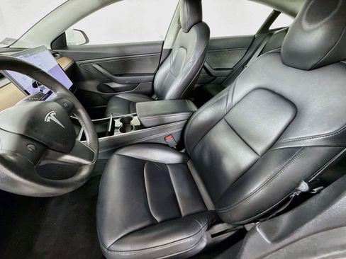 Used 2019 Tesla Model 3 Standard Range Plus RWD image 11