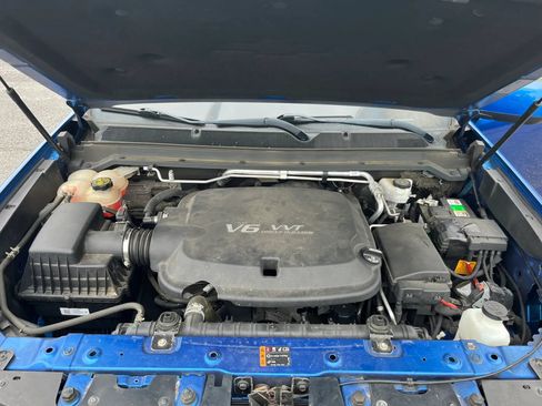 Used 2018 Chevrolet Colorado Z71 AWD/4WD image 45