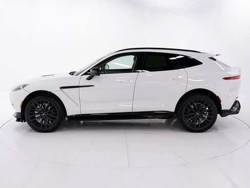 Used 2023 Aston Martin DBX 707 image 2