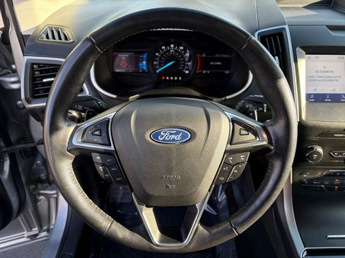 Used 2020 Ford Edge SEL AWD/4WD image 12