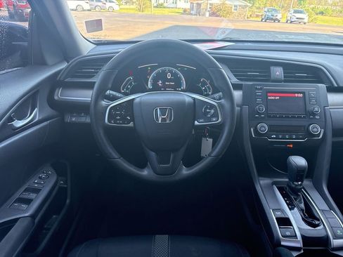 Used 2019 Honda Civic LX image 9