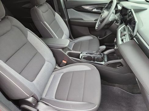 Used 2026 Chevrolet TrailBlazer LS w/ LS Convenience Package image 10