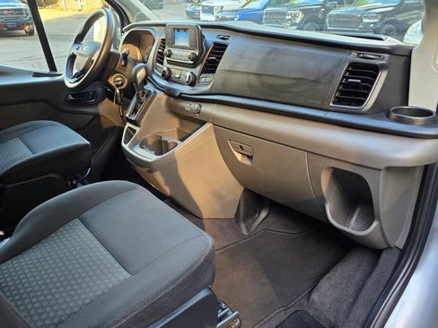 Used 2021 Ford Transit 350 XLT RWD image 29