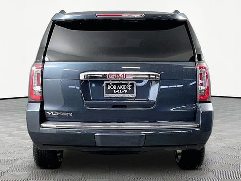 Used 2020 GMC Yukon Denali w/ Denali Premium Package AWD/4WD image 5