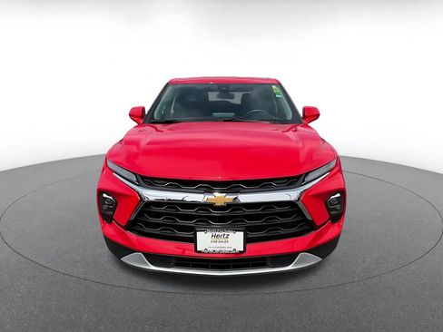 Used 2026 Chevrolet Blazer LT FWD image 4