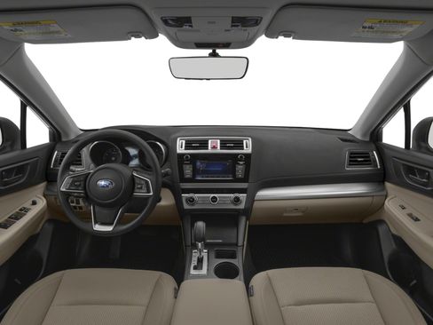 Used 2018 Subaru Outback 2.5i AWD/4WD image 4