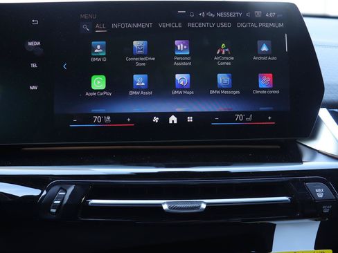 New 2026 BMW X2 xDrive28i w/ Technology Package AWD/4WD image 34
