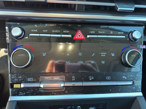 New 2025 Hyundai Santa Fe SEL image 21