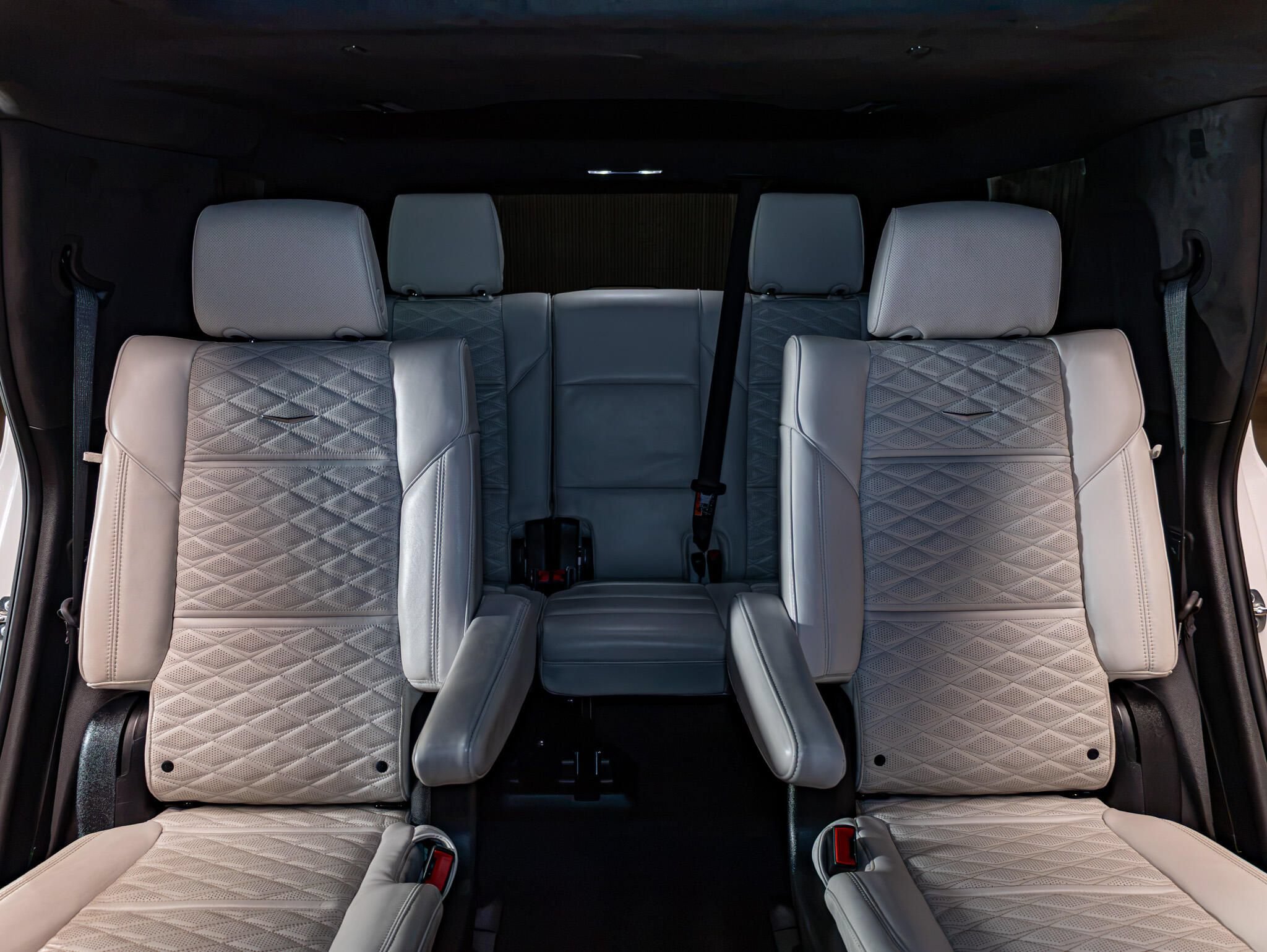 Used 2025 Cadillac Escalade Sport Platinum AWD/4WD image 25
