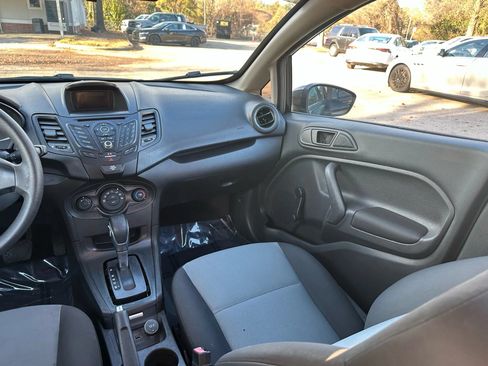 Used 2018 Ford Fiesta S FWD image 19