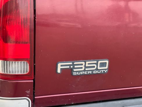 Used 2004 Ford F350 XLT image 24