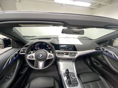 Used 2023 BMW M440i Convertible w/ Premium Package RWD image 31