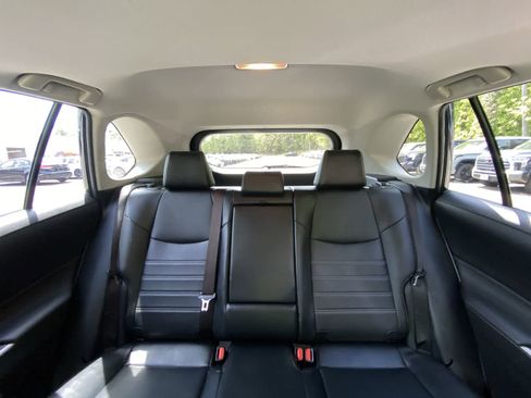 Used 2021 Toyota RAV4 XLE Premium AWD/4WD image 42