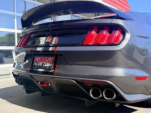 Used 2019 Ford Mustang Shelby GT350R w/ GT350R Equipment Group 920A image 21