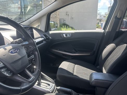 Used 2018 Ford EcoSport SE FWD image 8