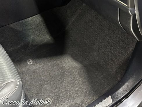 Used 2018 Lexus NX 300h AWD image 27