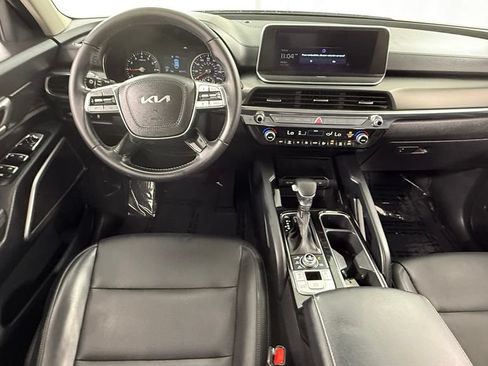 Used 2022 Kia Telluride LX AWD/4WD image 9