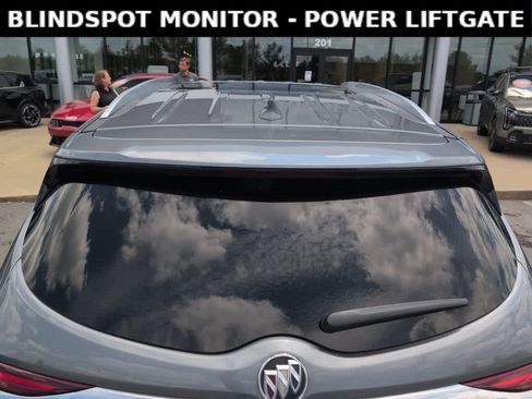 Used 2020 Buick Enclave Avenir w/ Avenir Technology Package AWD/4WD image 5