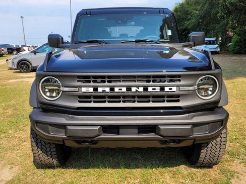 New 2025 Ford Bronco Base w/ Sasquatch Package image 2