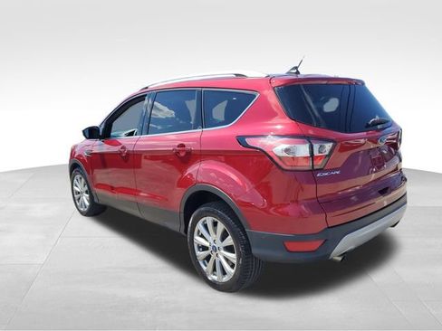Used 2018 Ford Escape Titanium w/ Ford Safe & Smart Package FWD image 6