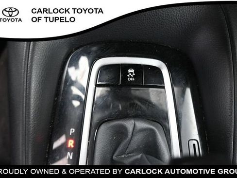 Used 2025 Toyota Corolla LE FWD image 16