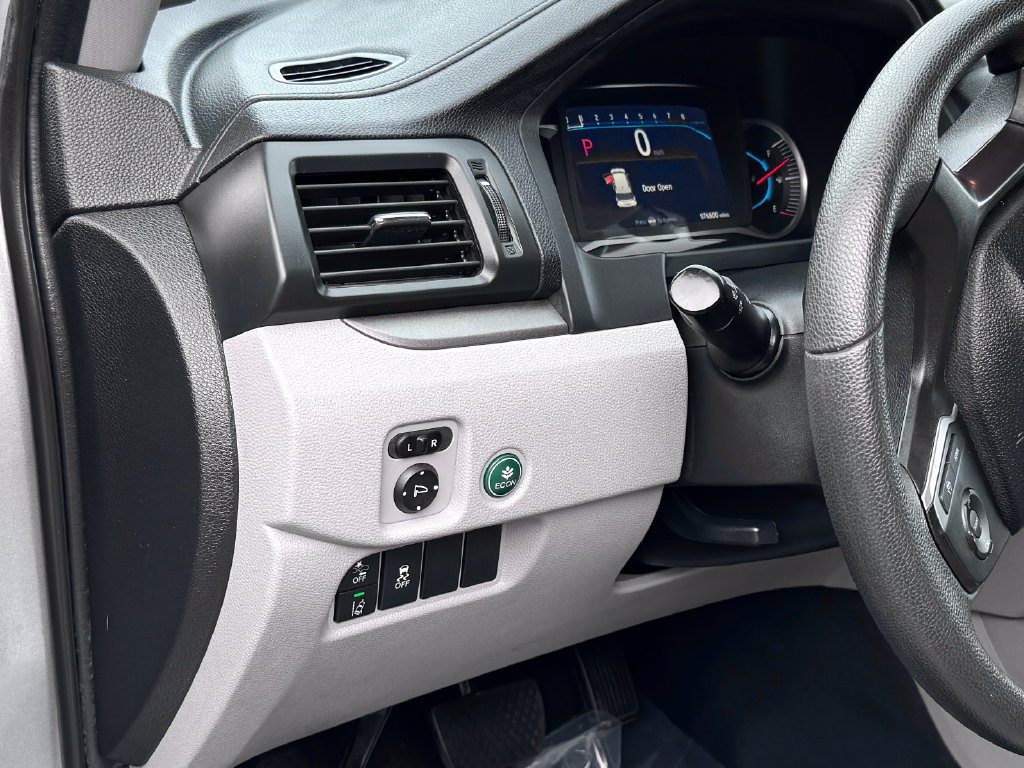Used 2019 Honda Pilot LX image 18