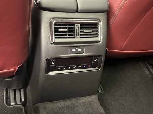 Certified 2025 MAZDA CX-70 3.3 Turbo w/ Premium Plus Pkg image 14