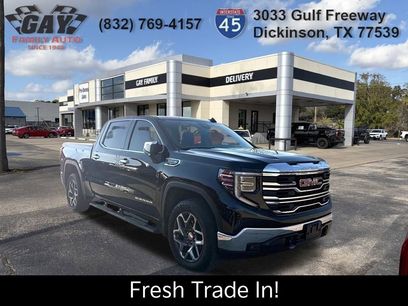 Used 2022 GMC Sierra 1500 SLT w/ SLT Convenience Package