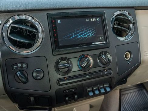 Used 2009 Ford F250 XLT AWD/4WD image 26