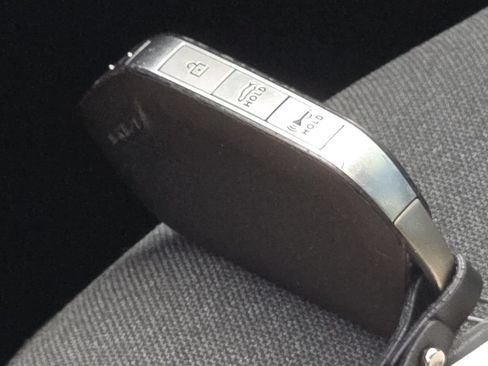 Used 2025 Kia K4 FWD image 32